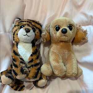 Plush Tiger and Toy Set